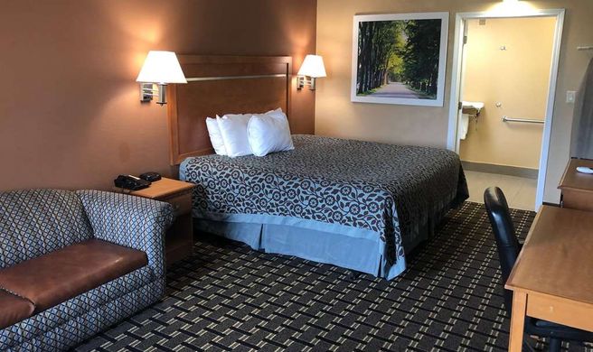 Days Inn Columbus Room