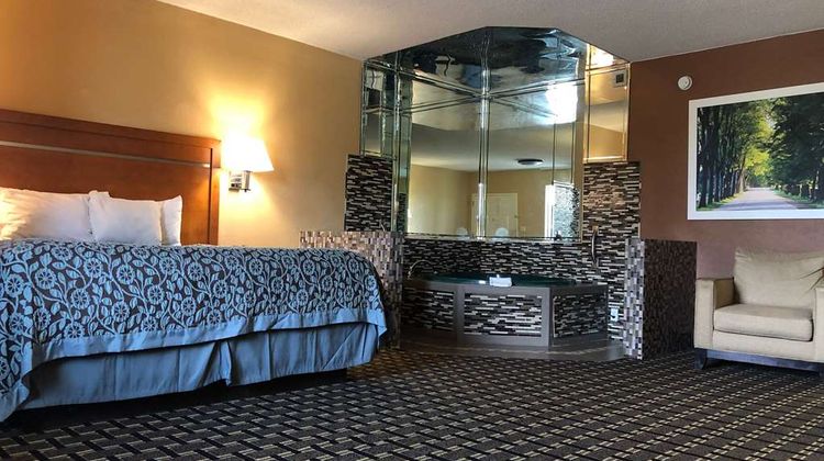 Days Inn Columbus Room
