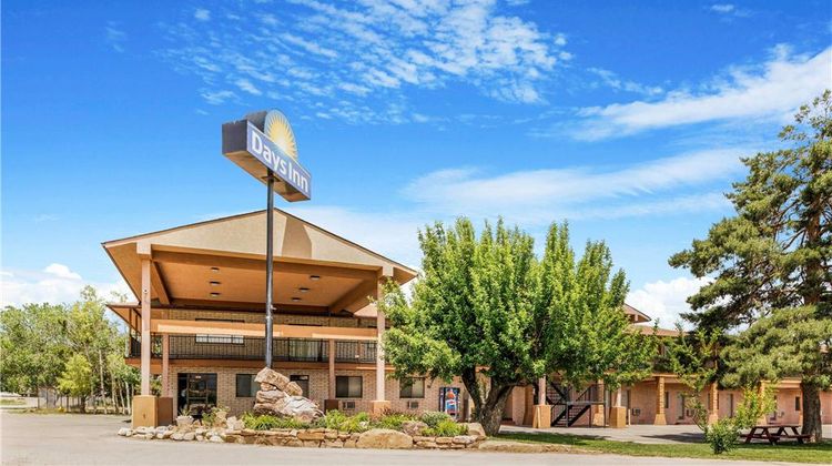 Days Inn Cortez Exterior