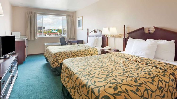 Days Inn SeaTac Airport Suite