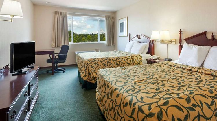 Days Inn SeaTac Airport Room