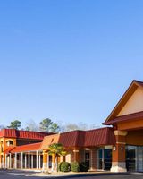 Days Inn by Wyndham Forsyth
