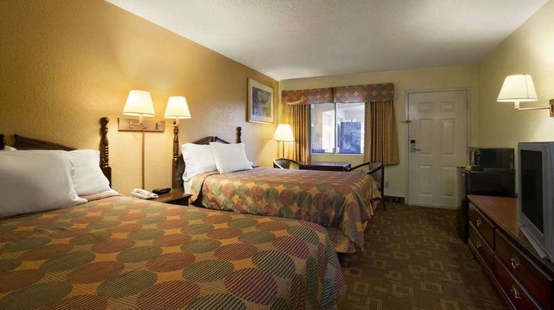 <b>Days Inn Airport Nashville East Room</b>. Images powered by <a href="https://iceportal.shijigroup.com/" title="IcePortal" target="_blank">IcePortal</a>.