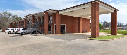 Days Inn Childersburg Exterior