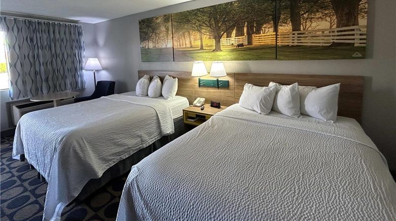 <b>Days Inn Byron Room</b>. Images powered by <a href="https://iceportal.shijigroup.com/" title="IcePortal" target="_blank">IcePortal</a>.