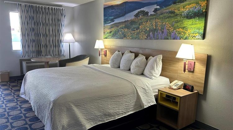 Days Inn Byron Room