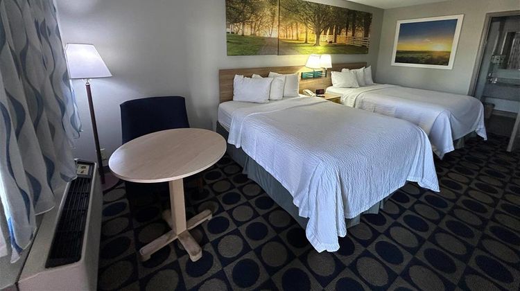 Days Inn Byron Room