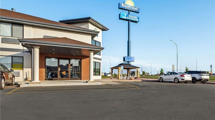 Days Inn Mitchell Exterior