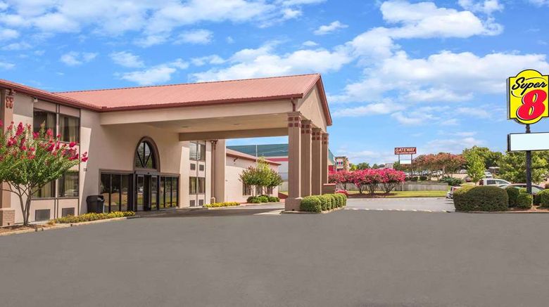<b>Super 8 Oxford Exterior</b>. Images powered by <a href="https://iceportal.shijigroup.com/" title="IcePortal" target="_blank">IcePortal</a>.