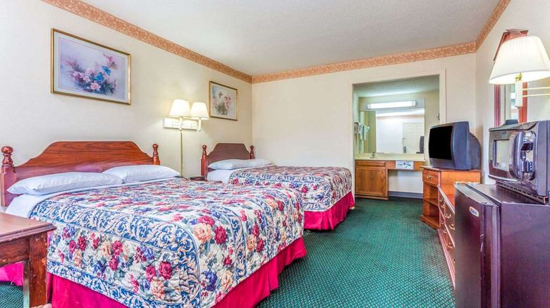 <b>Days Inn Cornelia Room</b>. Images powered by <a href="https://iceportal.shijigroup.com/" title="IcePortal" target="_blank">IcePortal</a>.