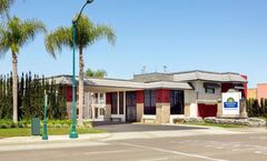Days Inn & Suites Anaheim at Disneyland