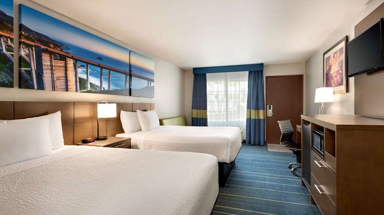 Days Inn & Suites Anaheim at Disneyland Room
