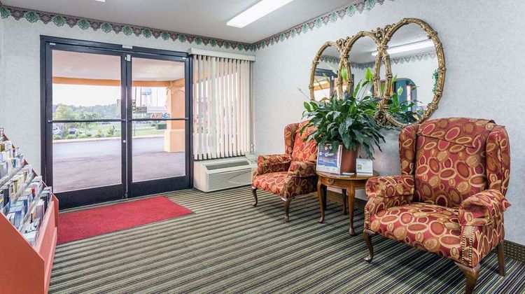 Days Inn Dickson Lobby