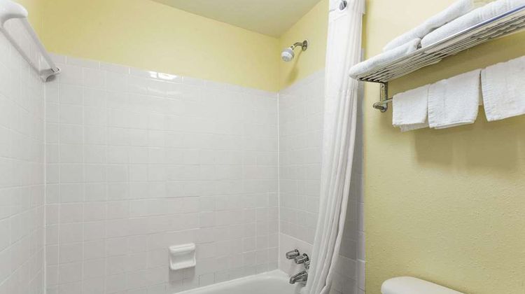 Days Inn Dickson Room