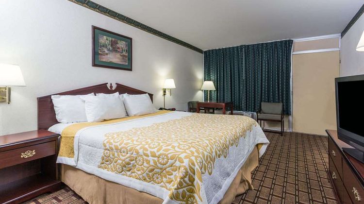 Days Inn Dickson Room