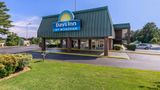 <b>Days Inn Seneca Exterior</b>. Images powered by <a href="https://iceportal.shijigroup.com/" title="IcePortal" target="_blank">IcePortal</a>.