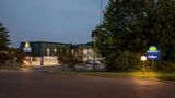 <b>Days Inn Seneca Exterior</b>. Images powered by <a href="https://iceportal.shijigroup.com/" title="IcePortal" target="_blank">IcePortal</a>.
