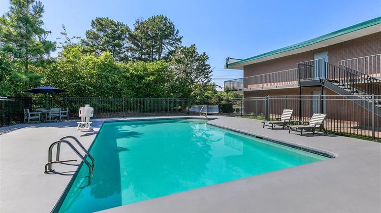 Days Inn Seneca Pool