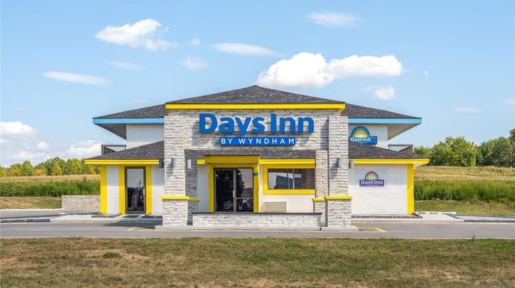 Days Inn Cloverdale Greencastle Exterior