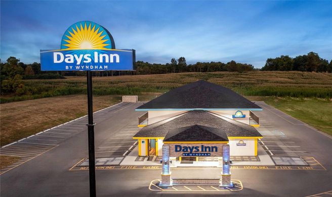 Days Inn Cloverdale Greencastle Exterior