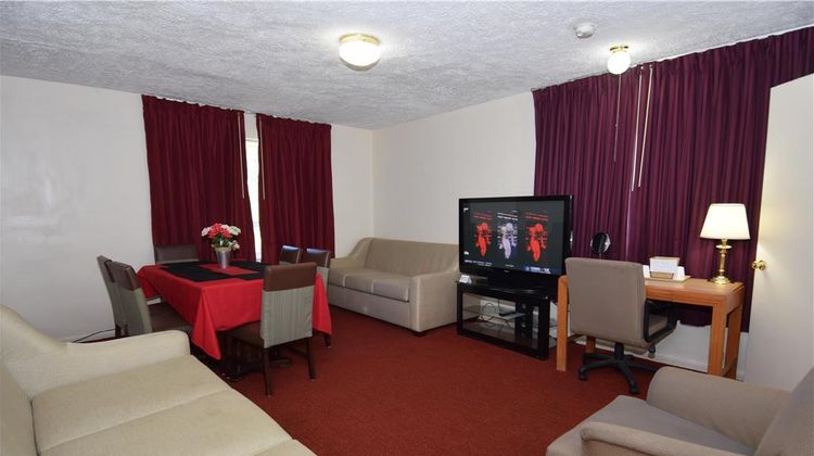 Knights Inn Oswego East Other