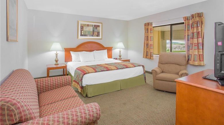 <b>Days Inn Portage Room</b>. Images powered by <a href="https://iceportal.shijigroup.com/" title="IcePortal" target="_blank">IcePortal</a>.