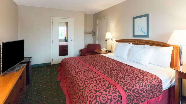 <b>Days Inn Richmond Room</b>. Images powered by <a href="https://iceportal.shijigroup.com/" title="IcePortal" target="_blank">IcePortal</a>.