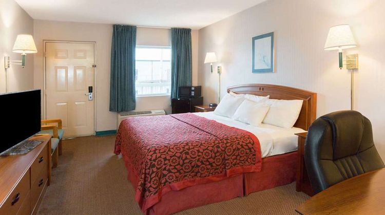 Days Inn Richmond Room