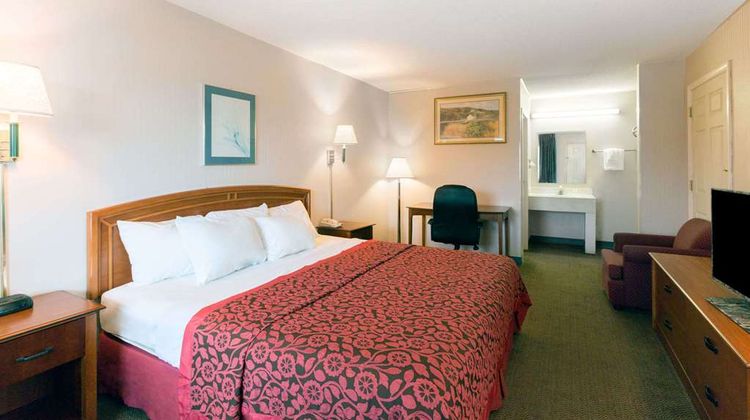 Days Inn Richmond Room