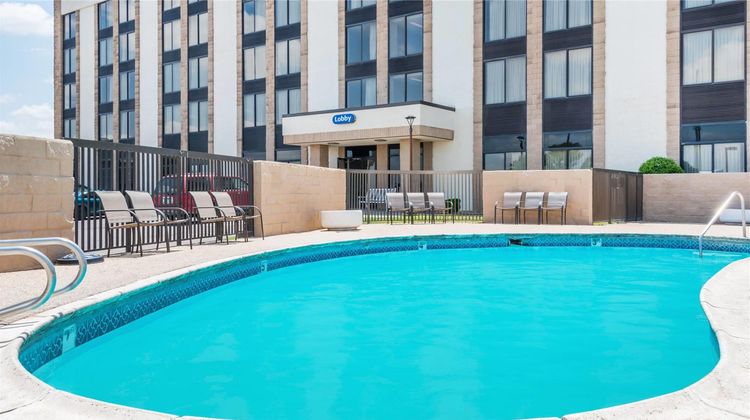 Days Inn Amarillo East Pool