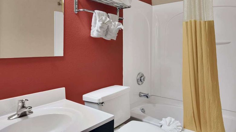 <b>Days Inn Orange Park/Jacksonville Room</b>. Images powered by <a href="https://iceportal.shijigroup.com/" title="IcePortal" target="_blank">IcePortal</a>.