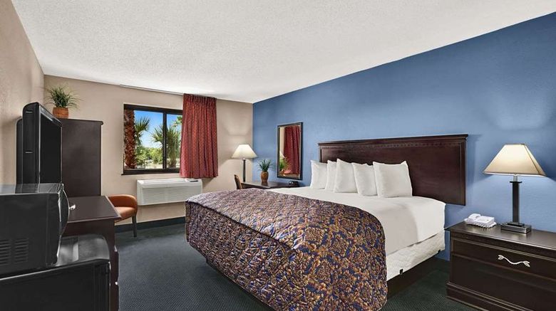<b>Days Inn Orange Park/Jacksonville Room</b>. Images powered by <a href="https://iceportal.shijigroup.com/" title="IcePortal" target="_blank">IcePortal</a>.