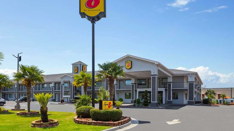 <b>Super 8 Prattville/Montgomery Exterior</b>. Images powered by <a href="https://iceportal.shijigroup.com/" title="IcePortal" target="_blank">IcePortal</a>.