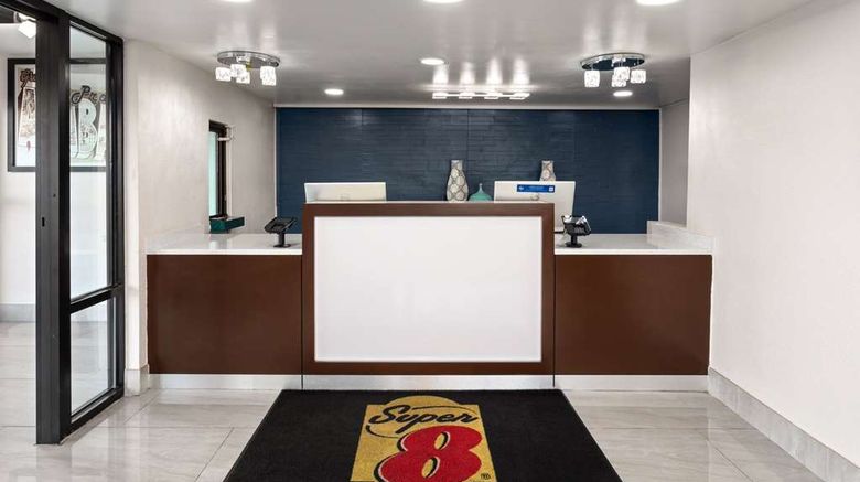 <b>Super 8 Prattville/Montgomery Lobby</b>. Images powered by <a href="https://iceportal.shijigroup.com/" title="IcePortal" target="_blank">IcePortal</a>.