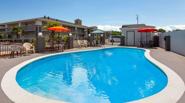 <b>Super 8 Prattville/Montgomery Pool</b>. Images powered by <a href="https://iceportal.shijigroup.com/" title="IcePortal" target="_blank">IcePortal</a>.