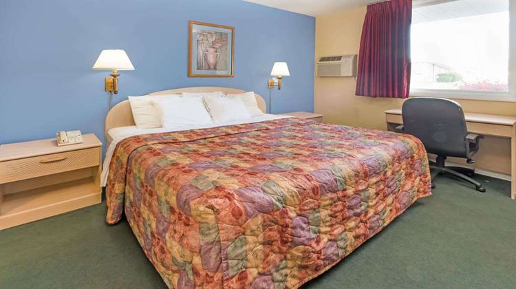 Days Inn Henrietta/Rochester Area Room