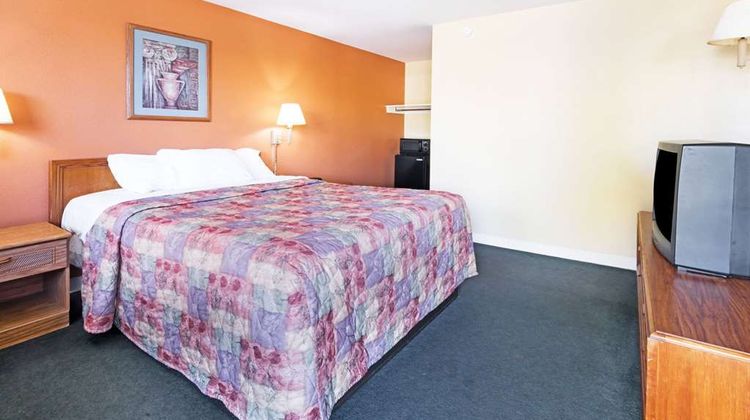 Days Inn Henrietta/Rochester Area Room