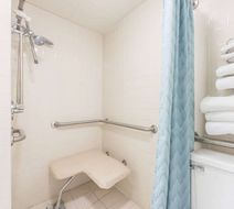 Super 8 Du Quoin Room