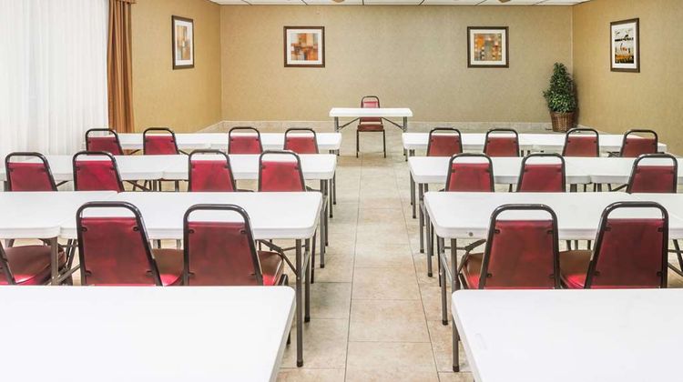 Days Inn Batesville Meeting