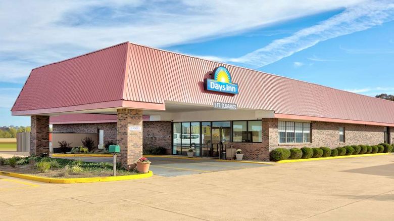 <b>Days Inn Batesville Exterior</b>. Images powered by <a href="https://iceportal.shijigroup.com/" title="IcePortal" target="_blank">IcePortal</a>.