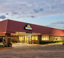 Days Inn Batesville Exterior