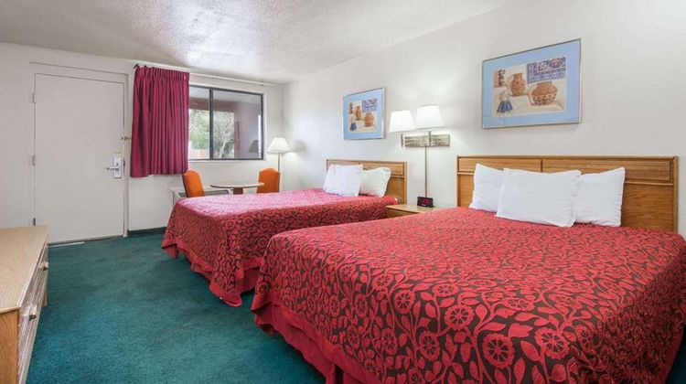 Days Inn Gallup Room