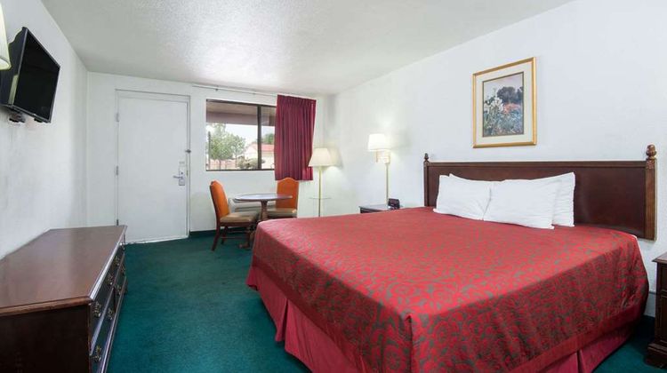 Days Inn Gallup Room