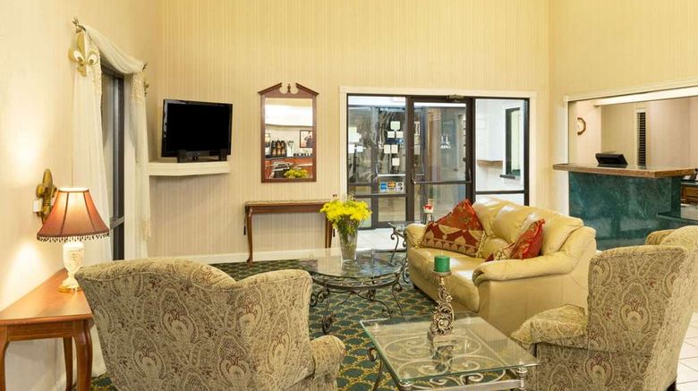 <b>Super 8 Covington Lobby</b>. Images powered by <a href="https://iceportal.shijigroup.com/" title="IcePortal" target="_blank">IcePortal</a>.