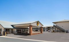 Super 8 Susanville