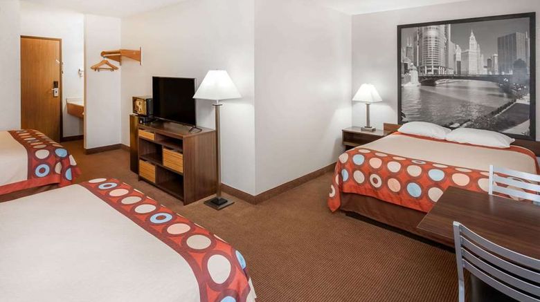 <b>Super 8 Pekin/Peoria Area Suite</b>. Images powered by <a href="https://iceportal.shijigroup.com/" title="IcePortal" target="_blank">IcePortal</a>.
