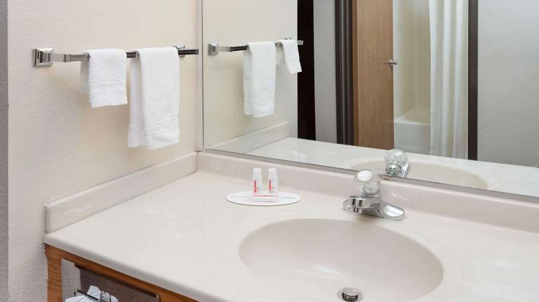 <b>Super 8 Pekin/Peoria Area Room</b>. Images powered by <a href="https://iceportal.shijigroup.com/" title="IcePortal" target="_blank">IcePortal</a>.