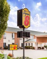 Super 8 Pekin/Peoria Area
