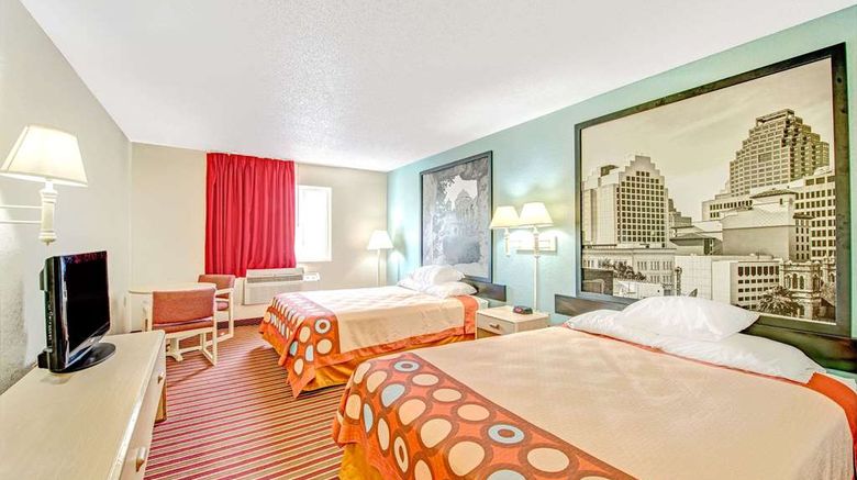 <b>Super 8 San Antonio/Fiesta Room</b>. Images powered by <a href="https://iceportal.shijigroup.com/" title="IcePortal" target="_blank">IcePortal</a>.