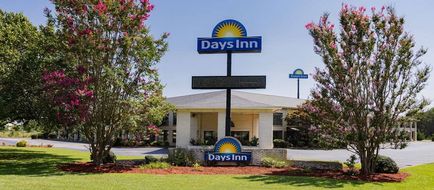 Days Inn Spartanburg Waccamaw Exterior